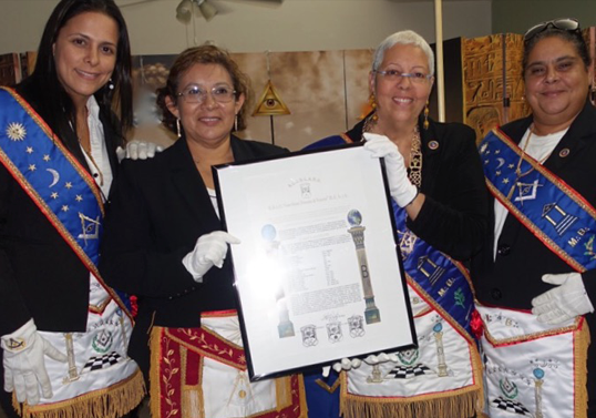 Primera Logia Femenina de habla Hispana en Miami, FL.
